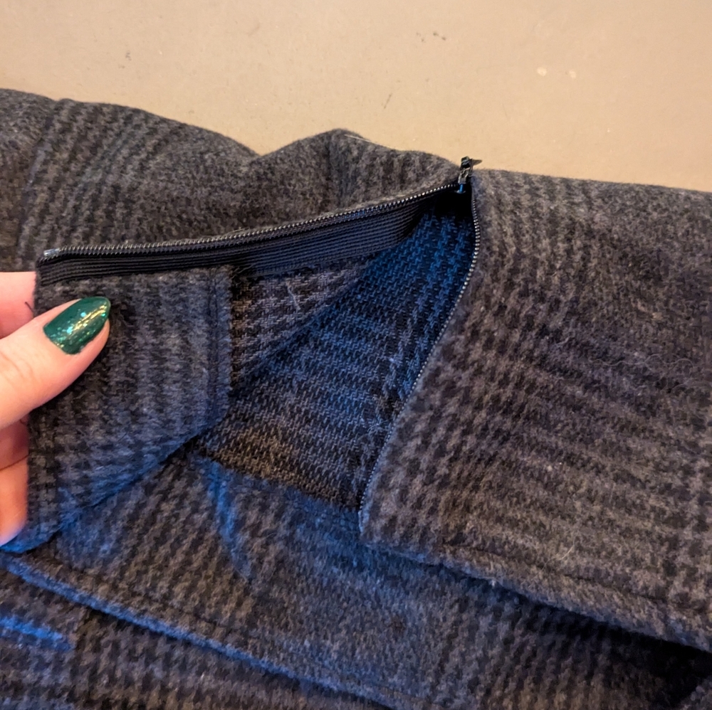 Skirt - Picture 6 of 6